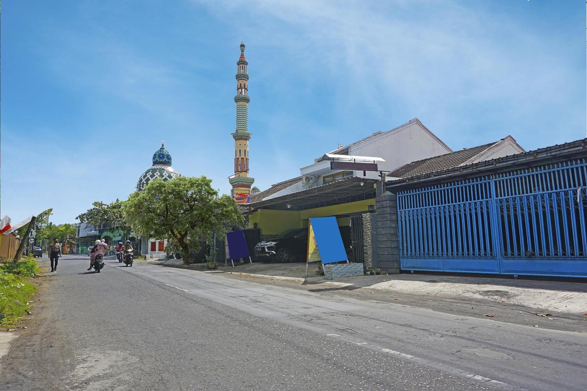 Putih Mulia Homestay Syariah Lumajang 외부 사진