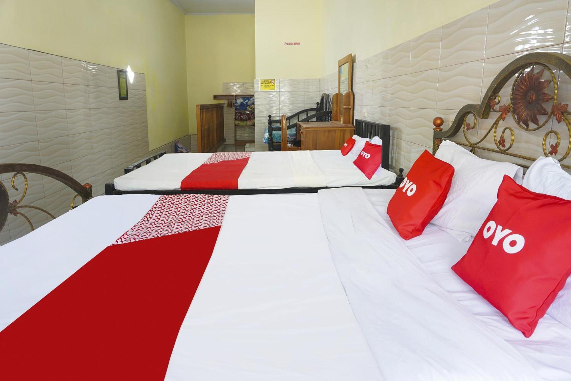 Putih Mulia Homestay Syariah Lumajang 외부 사진